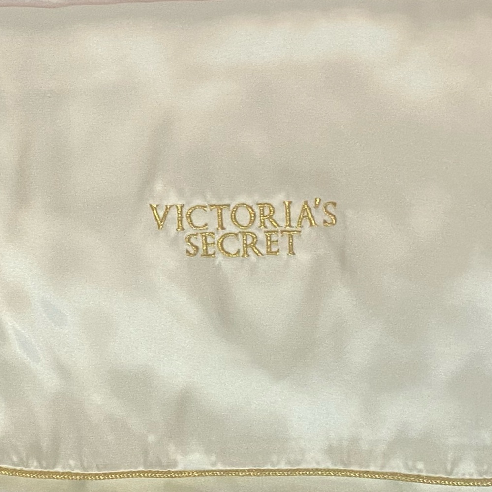 VICTORIAS SECRET VINTAGE 80’s LINGERIE SATIN BAG - NEW IN PACKAGE - Picture 2 of 15